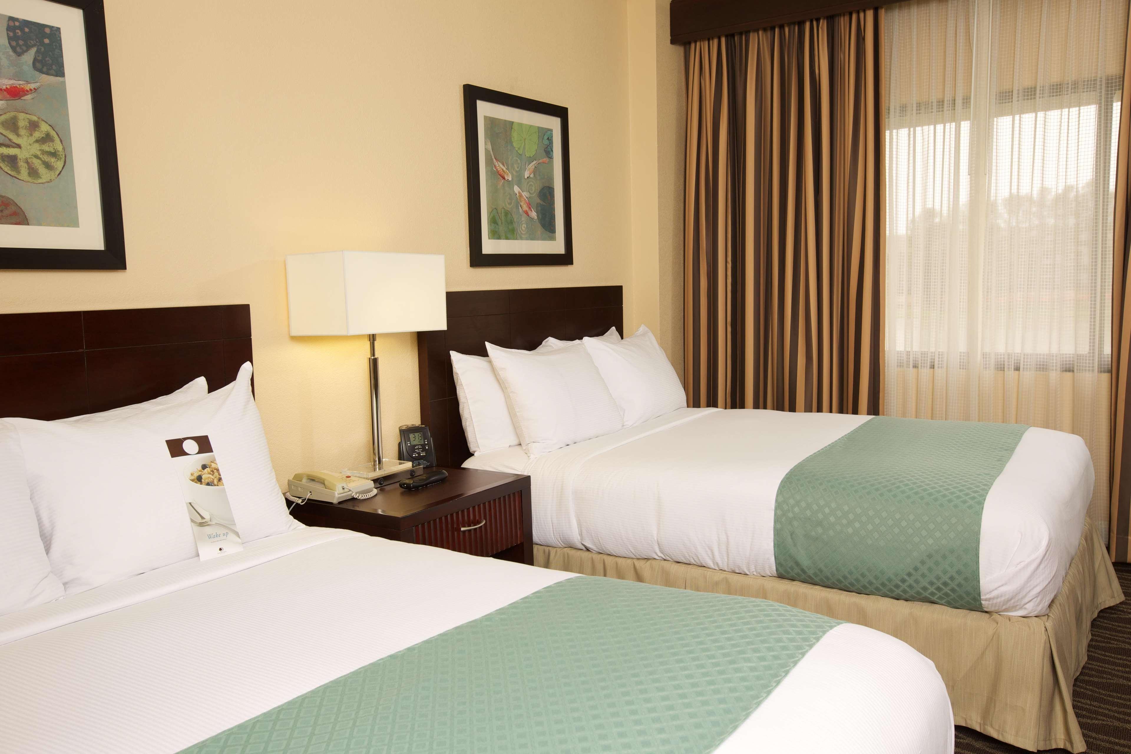 Doubletree By Hilton Raleigh-durham 3* Durham