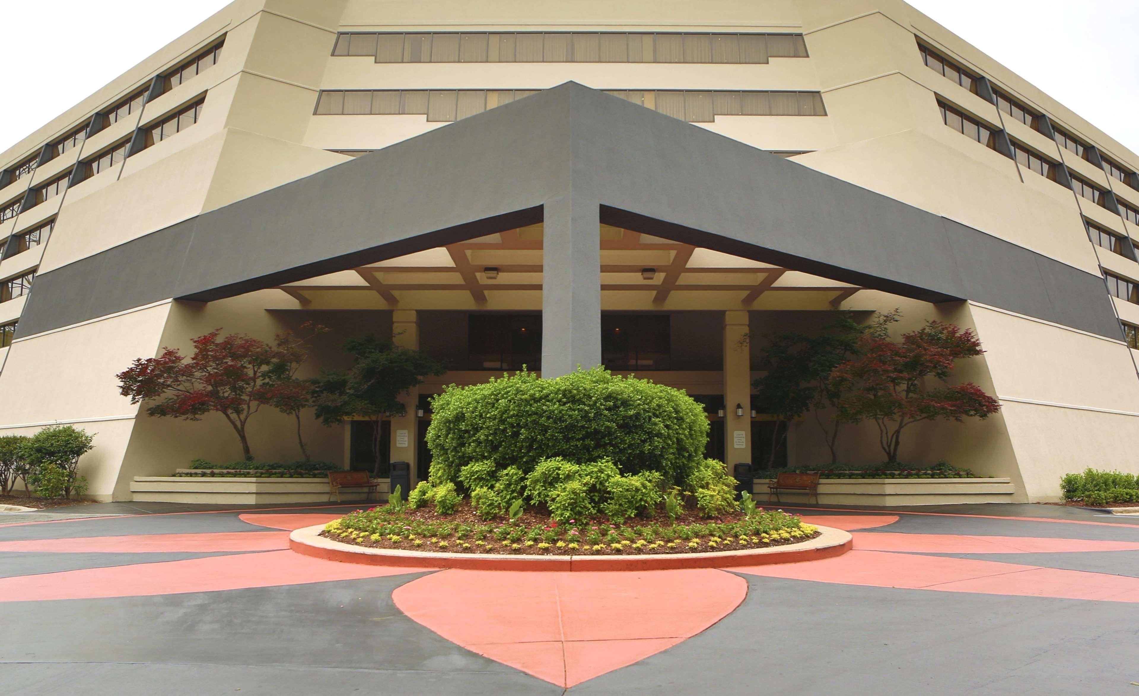 Doubletree By Hilton Raleigh-durham 3*