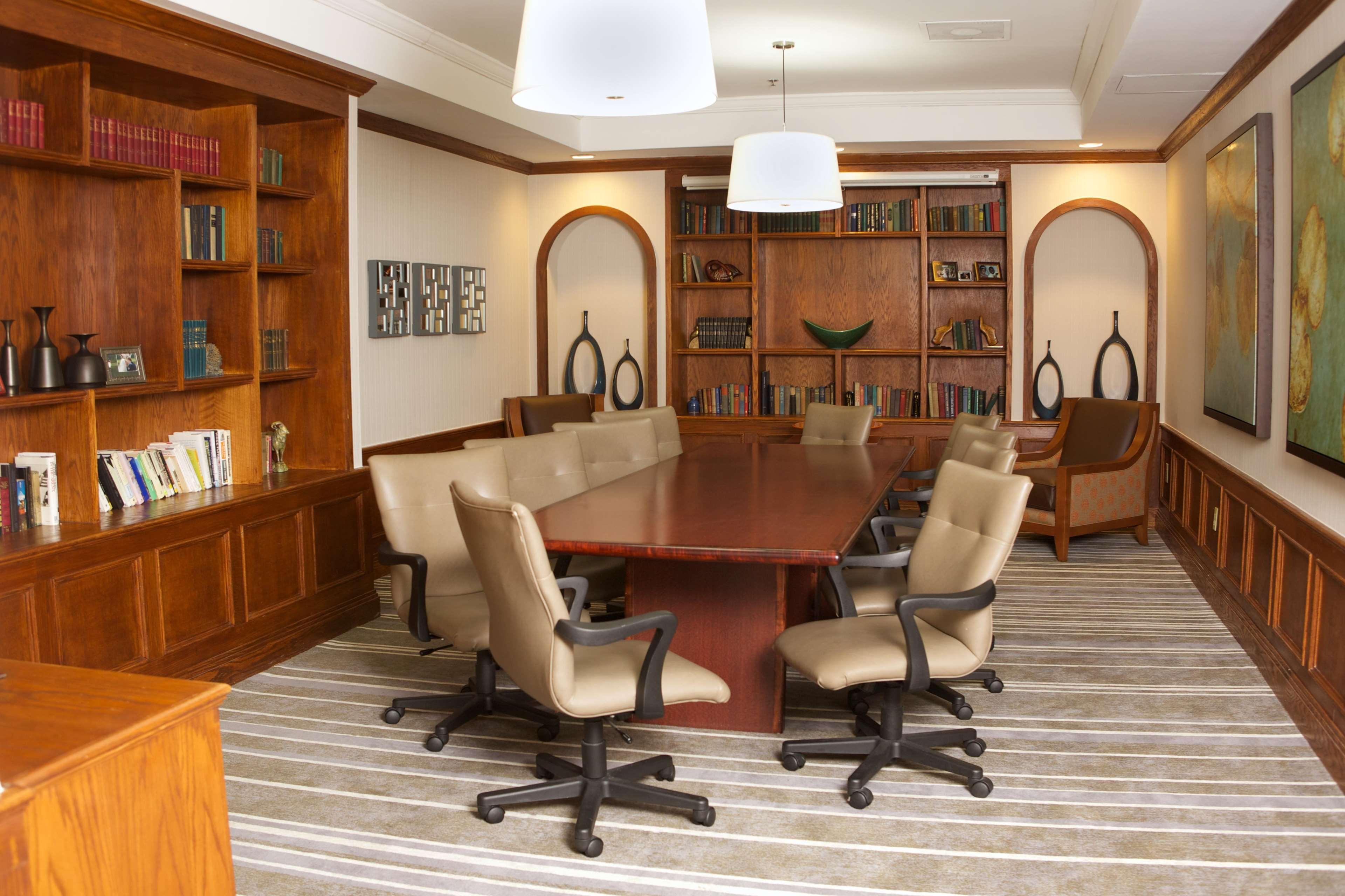 Hotel Doubletree By Hilton Raleigh-durham
