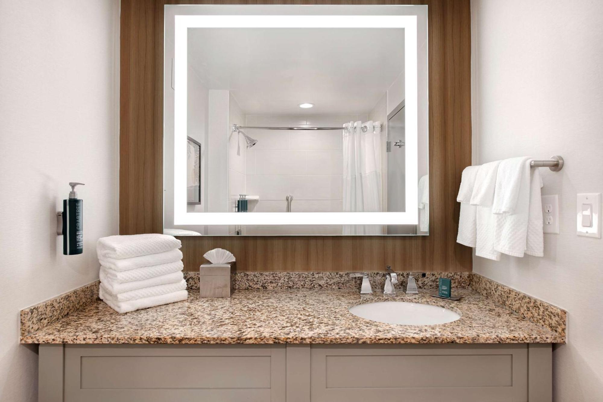 Doubletree By Hilton Raleigh-durham Hotel Durham