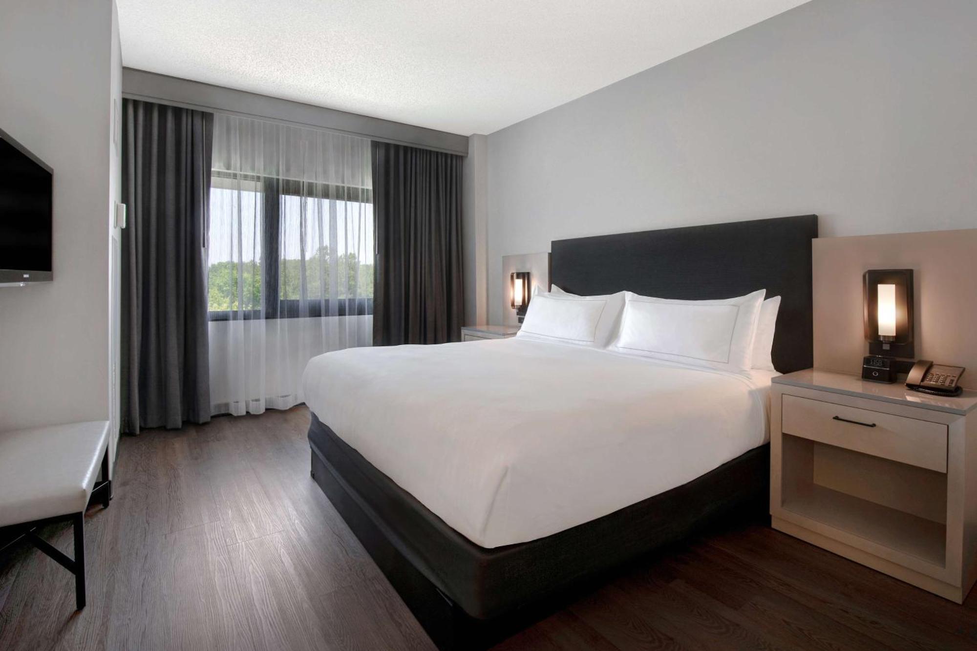 Doubletree By Hilton Raleigh-durham 3* Durham